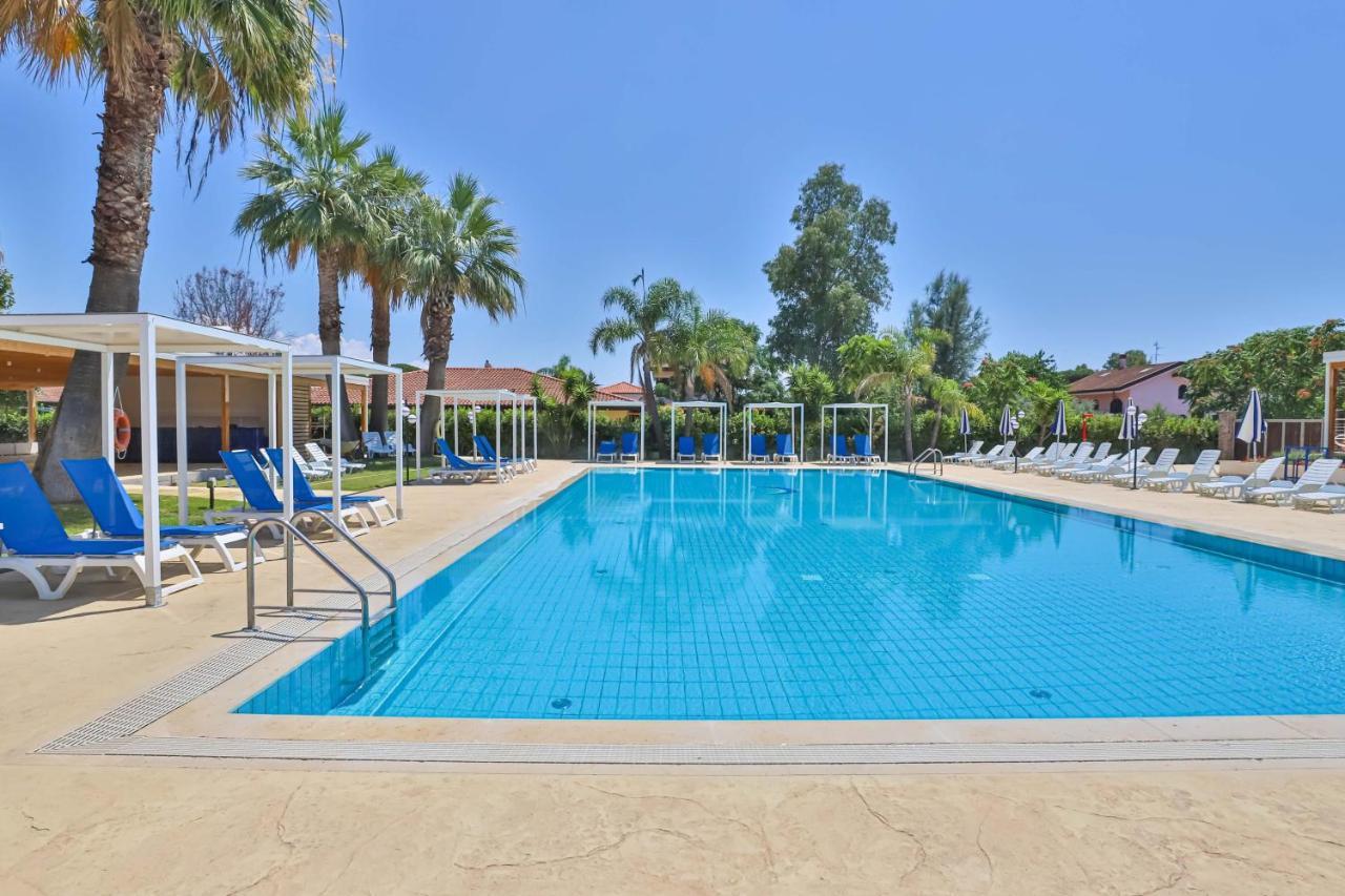Villaggio Selene Mare Paestum Esterno foto