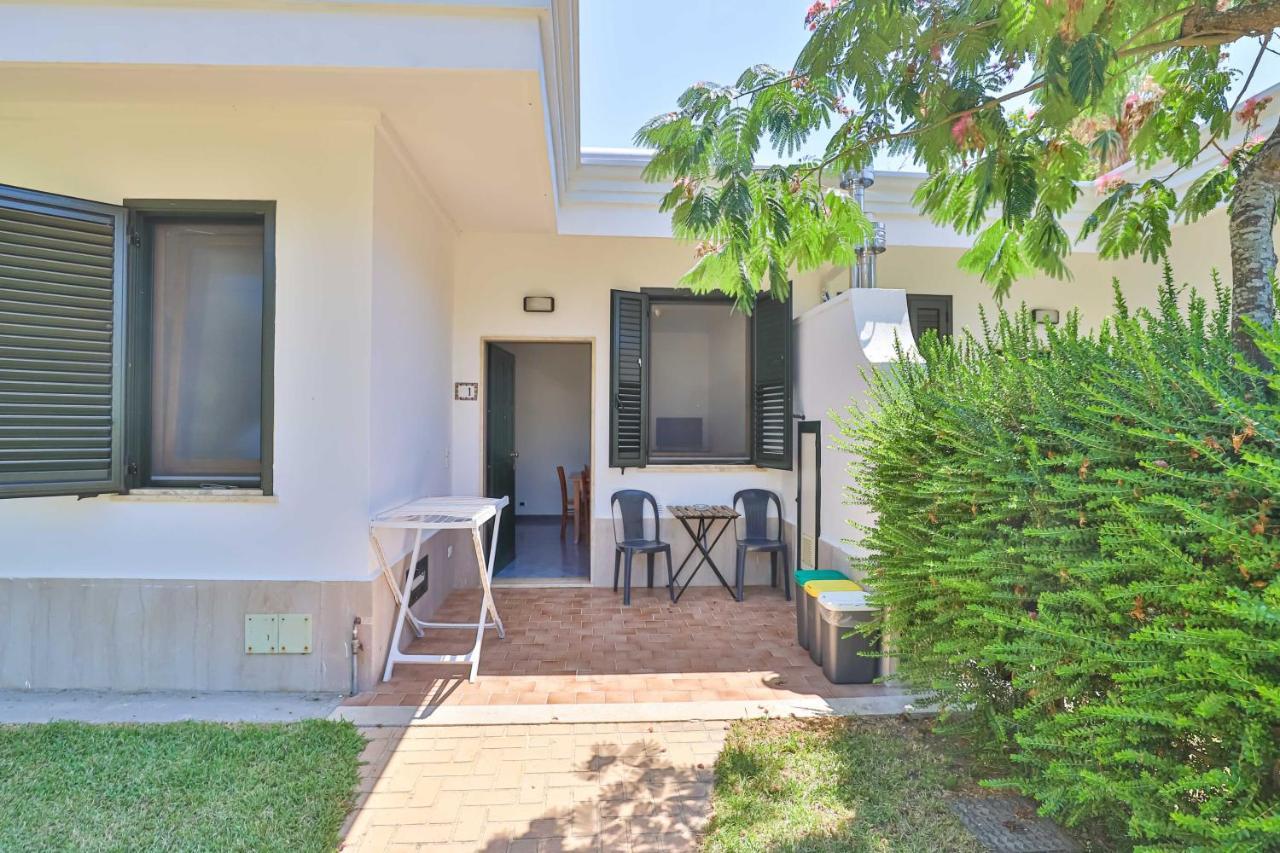 Villaggio Selene Mare Paestum Esterno foto