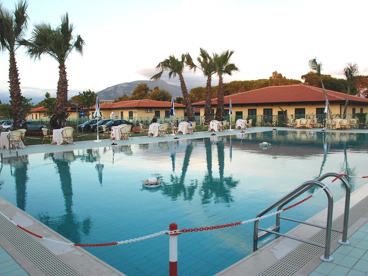 Villaggio Selene Mare Paestum Esterno foto