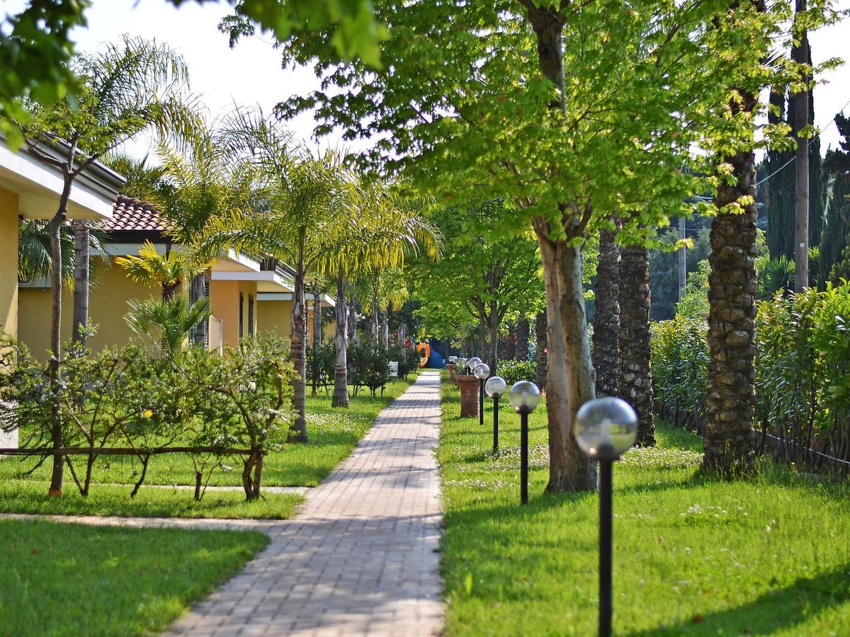 Villaggio Selene Mare Paestum Esterno foto