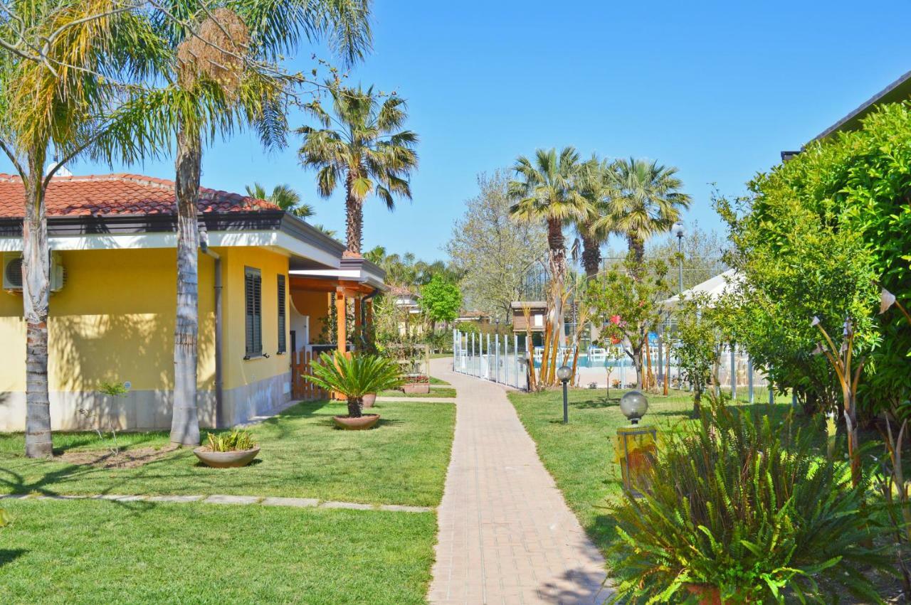 Villaggio Selene Mare Paestum Esterno foto